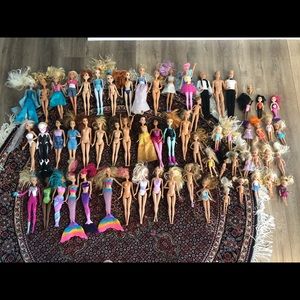 Meet your Posher, Mona